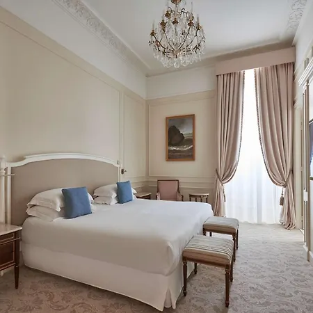 Du Palais Biarritz, In The Unbound Collection By Hyatt Hotel Biarritz