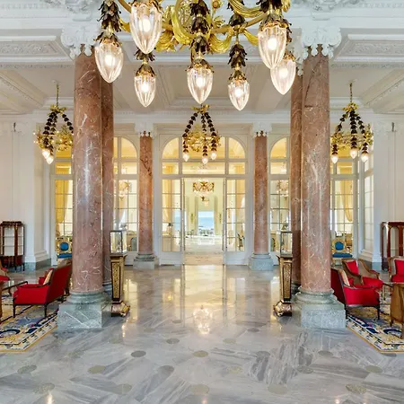 Du Palais Biarritz, In The Unbound Collection By Hyatt Отель