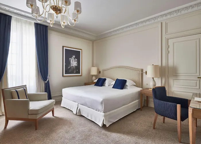 Отель Du Palais Biarritz, In The Unbound Collection By Hyatt 5*