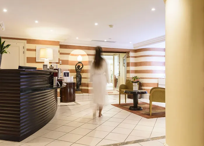 Отель Du Palais Biarritz, In The Unbound Collection By Hyatt 5*