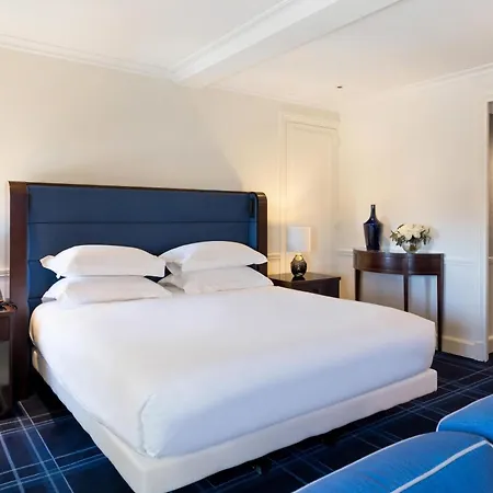 Du Palais Biarritz, In The Unbound Collection By Hyatt מלון 5*
