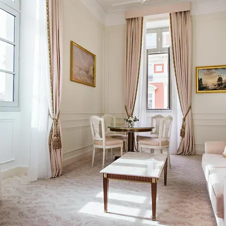 Du Palais Biarritz, In The Unbound Collection By Hyatt Hotel 5*