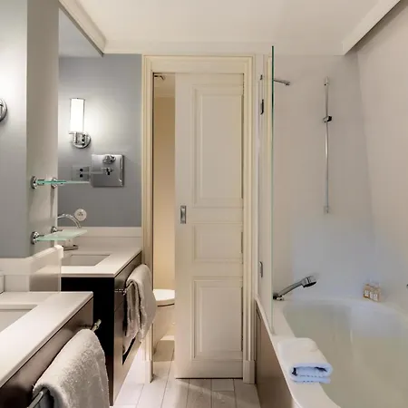 Du Palais Biarritz, In The Unbound Collection By Hyatt Hotel Biarritz