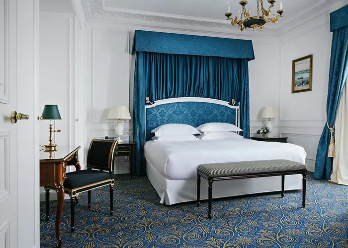 Du Palais Biarritz, In The Unbound Collection By Hyatt מלון 5*