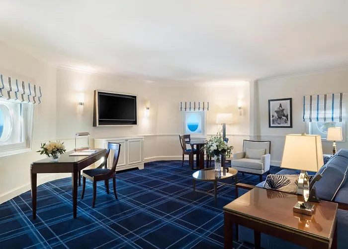 Du Palais Biarritz, In The Unbound Collection By Hyatt Hotell Biarritz